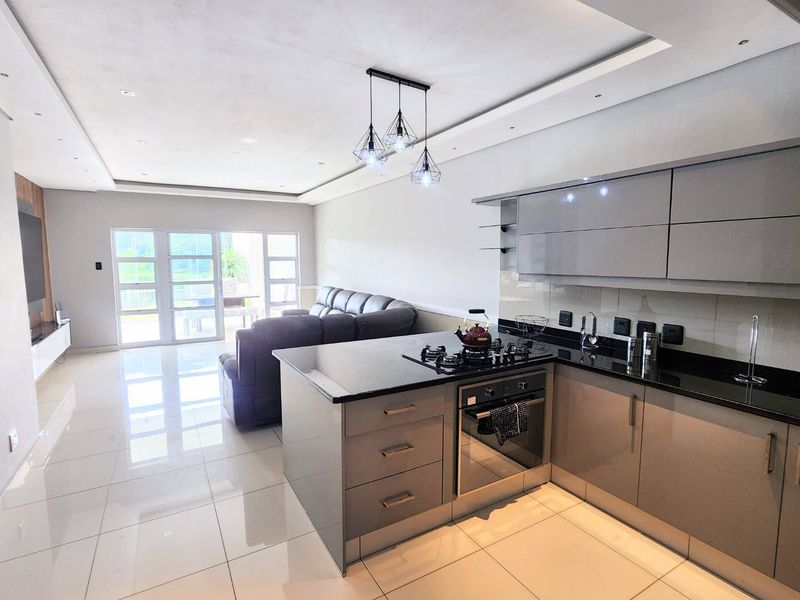 Ilala Ridge Estate - Newly renovated garden unit with modern finishes in this sought-after gated community in La Lucia - Available  1st of August - Photo 7