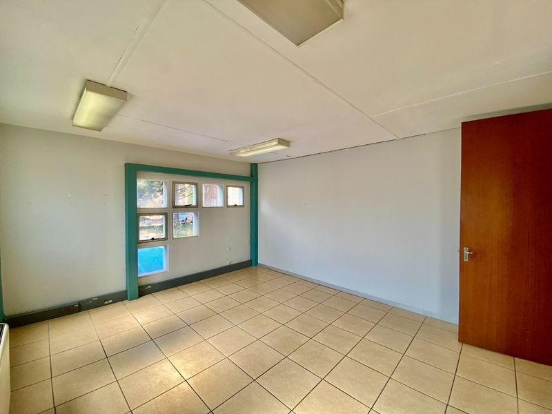 A-Grade Office Space Available In Lynnwood - Photo 7
