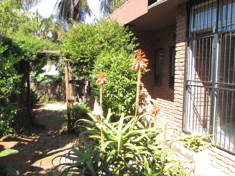Large family home in quiet area - Photo 4