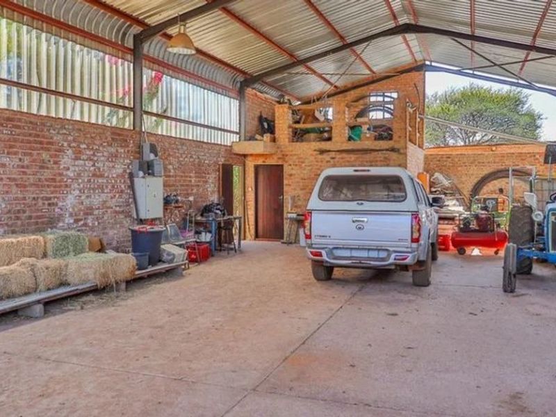 INVESTMENT FARM FOR SALE IN KLIPDRIFT . - Photo 10