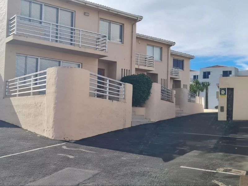 3 Bedroom Exclusive Boutique Townhouse in West Beach - Photo 1