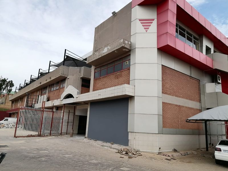 1260 SQUARE METERS COMMERCIAL BUSINESS PROPERTY FOR RENTAL - Photo 9