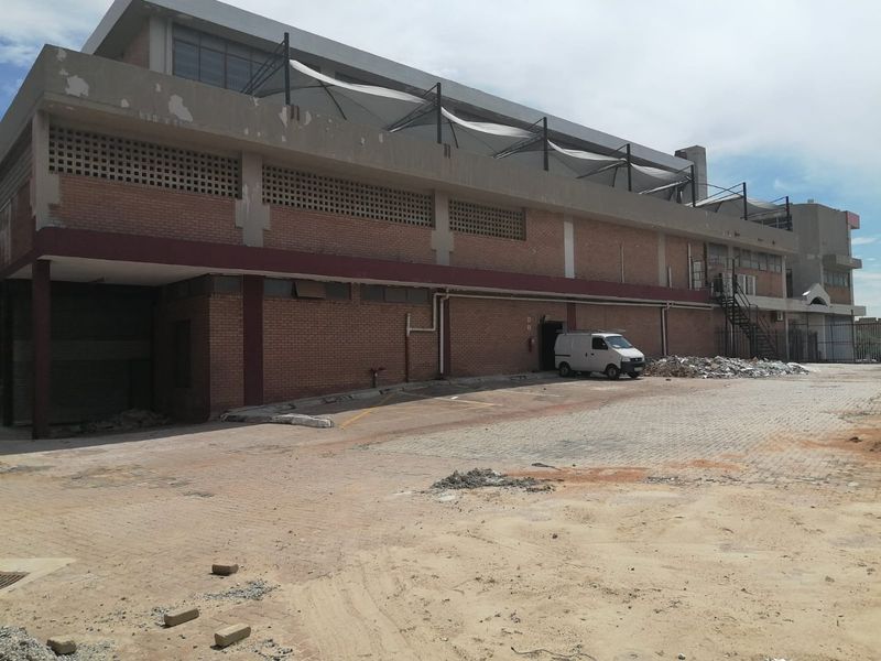 1000 SQUARE METERS COMMERCIAL BUSINESS PROPERTY FOR RENTAL - Photo 10
