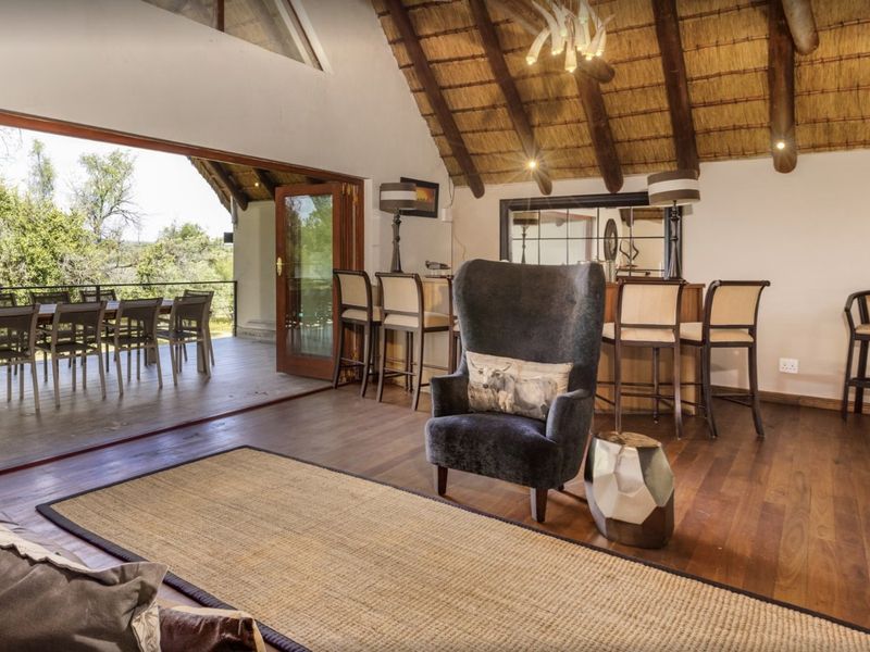 Luxury Boutique Safari Lodge | 380ha Private Game Farm | Turnkey Investment Opportunity - Photo 9