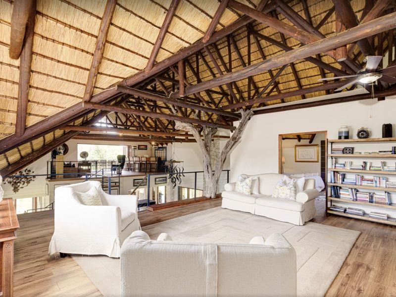 Luxury Boutique Safari Lodge | 380ha Private Game Farm | Turnkey Investment Opportunity - Photo 8