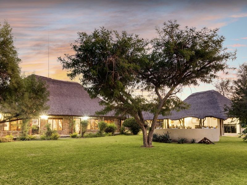 Luxury Boutique Safari Lodge | 380ha Private Game Farm | Turnkey Investment Opportunity - Photo 6