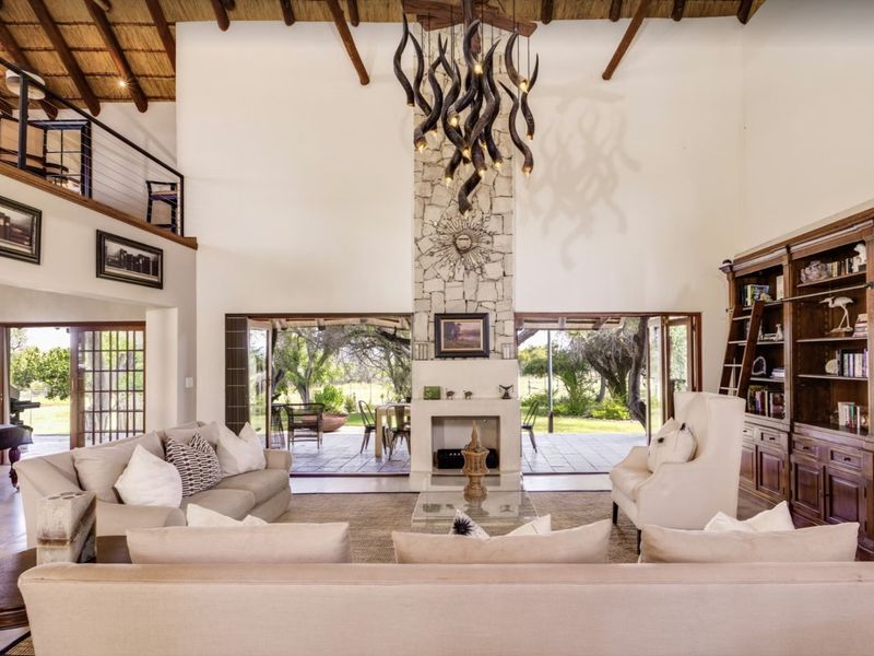 Luxury Boutique Safari Lodge | 380ha Private Game Farm | Turnkey Investment Opportunity - Photo 5