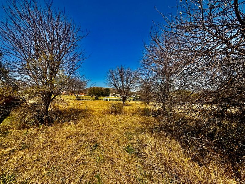 Prime 935m2 Vacant Stand in Prestigious Landsmeer Equestrian Estate - Photo 2