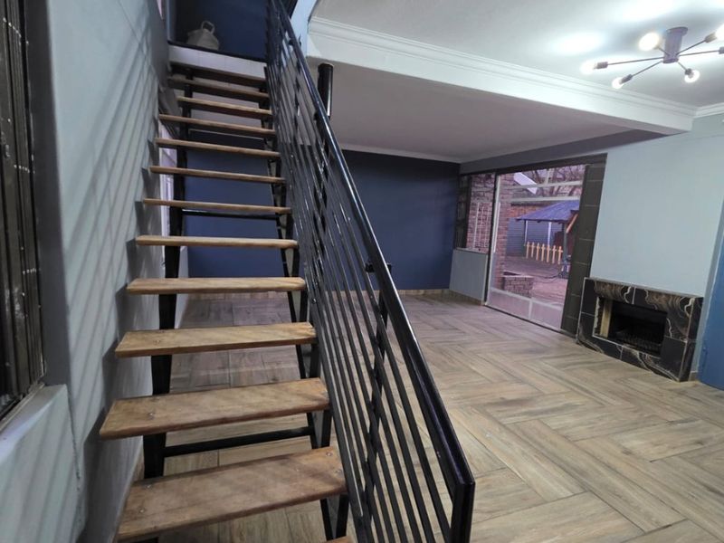 Spacious 3-Bedroom Family Home with Outside Guest Room – Impala Park - Photo 10