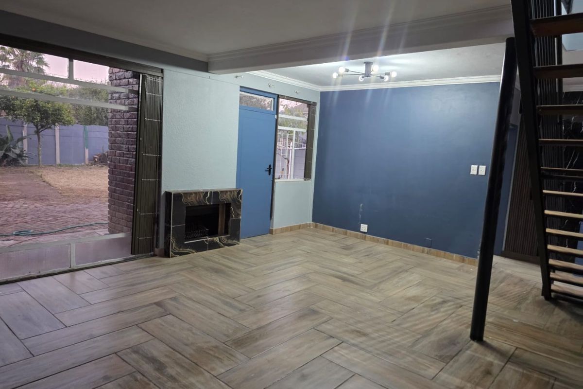 Spacious 3-Bedroom Family Home with Outside Guest Room – Impala Park - Photo 5