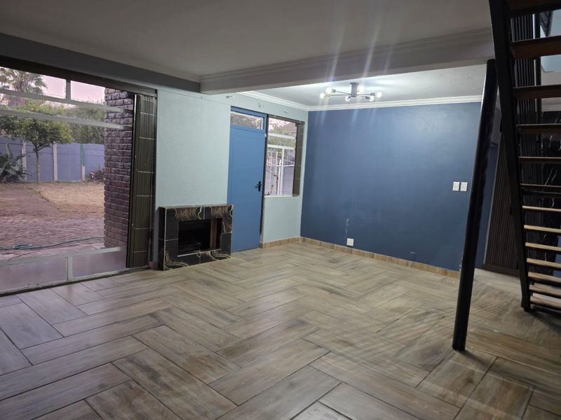 Spacious 3-Bedroom Family Home with Outside Guest Room – Impala Park - Photo 5