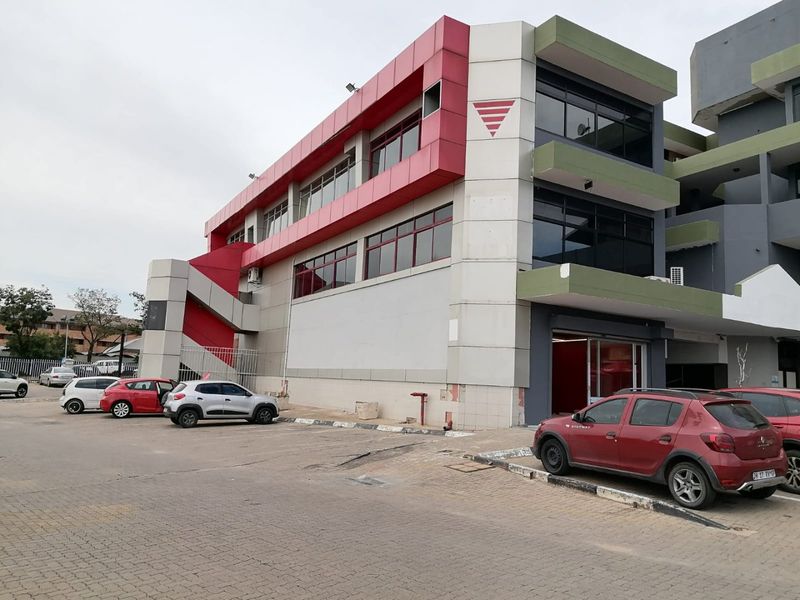 1100 SQUARE METERS COMMERCIAL BUSINESS PROPERTY FOR RENTAL - Photo 2