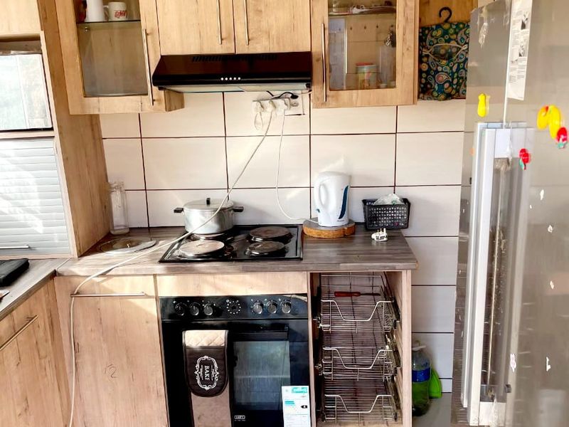 2 Bedroom House for Sale in Mdantsane - Photo 3