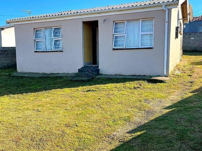 2 Bedroom House for Sale in Mdantsane - Photo 2