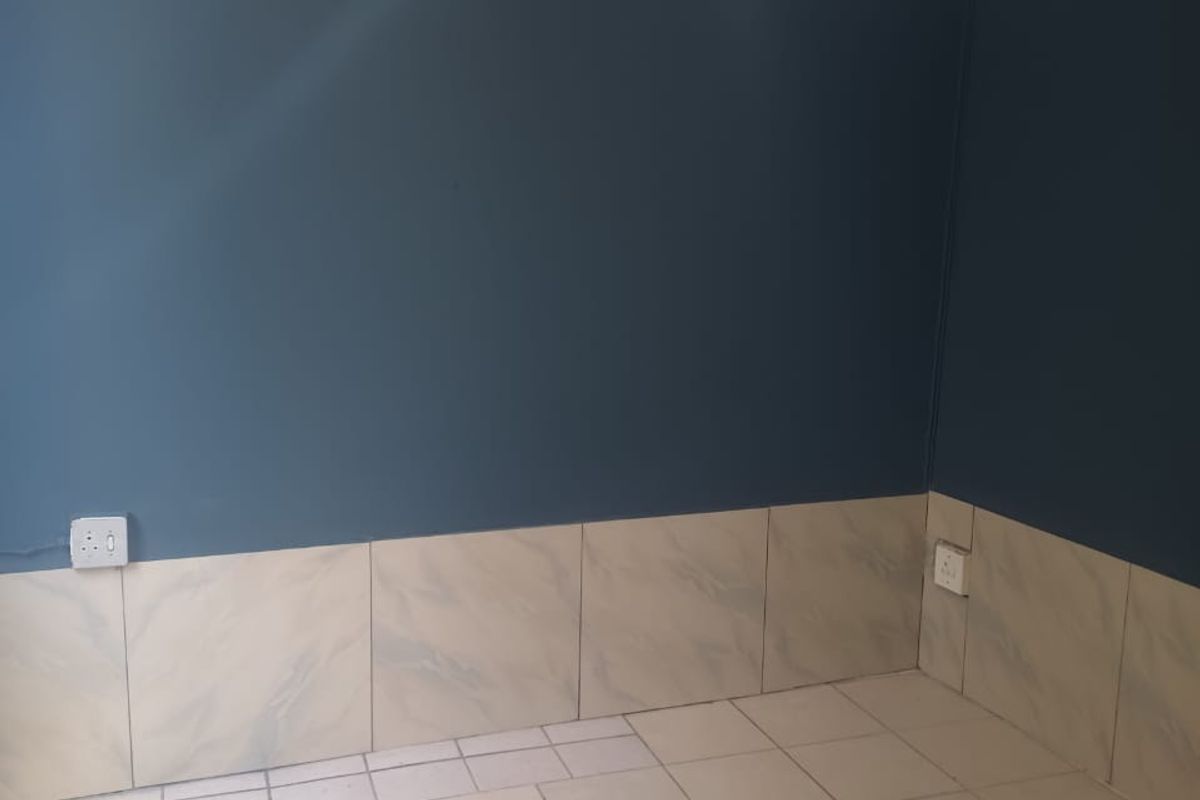 One Bedroom Cottage - Photo 2