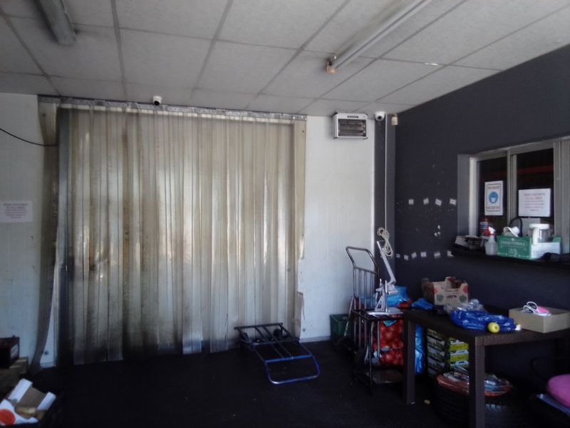 0 Bed Commercial in Barbeque Downs for Rent - Photo 4