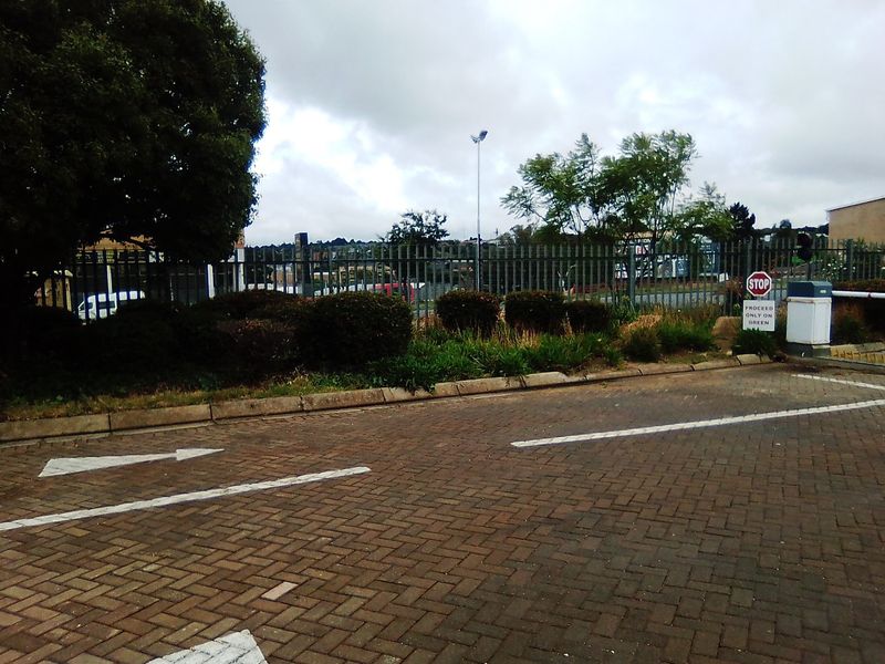 350 SQUARE METERS COMMERCIAL BUSINESS PROPERTY FOR RENTAL - Photo 10