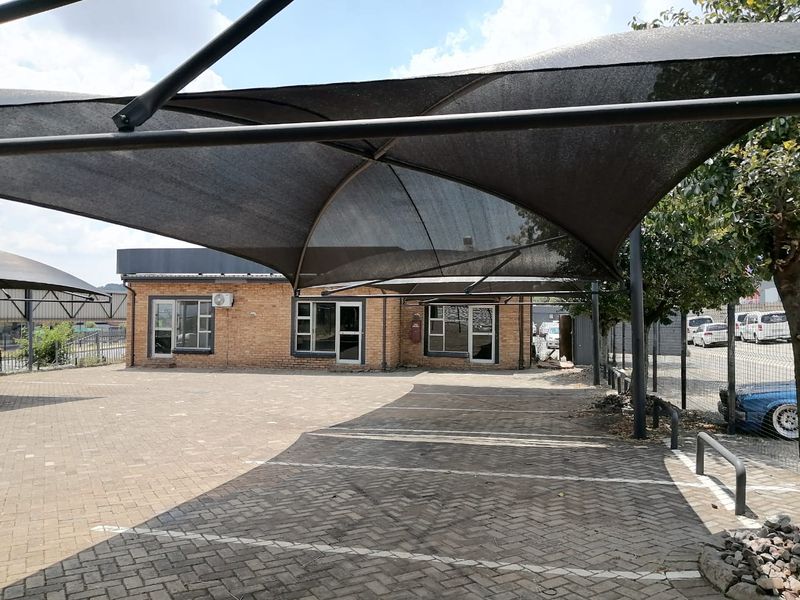 400 SQUARE METERS COMMERCIAL BUSINESS PROPERTY FOR RENTAL - Photo 1