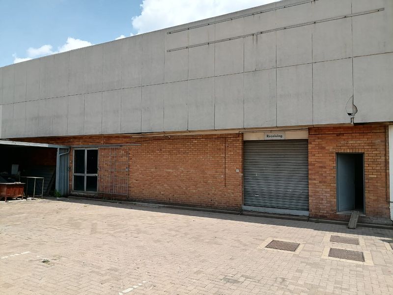 200 SQUARE METERS COMMERCIAL BUSINESS PROPERTY FOR RENTAL - Photo 3