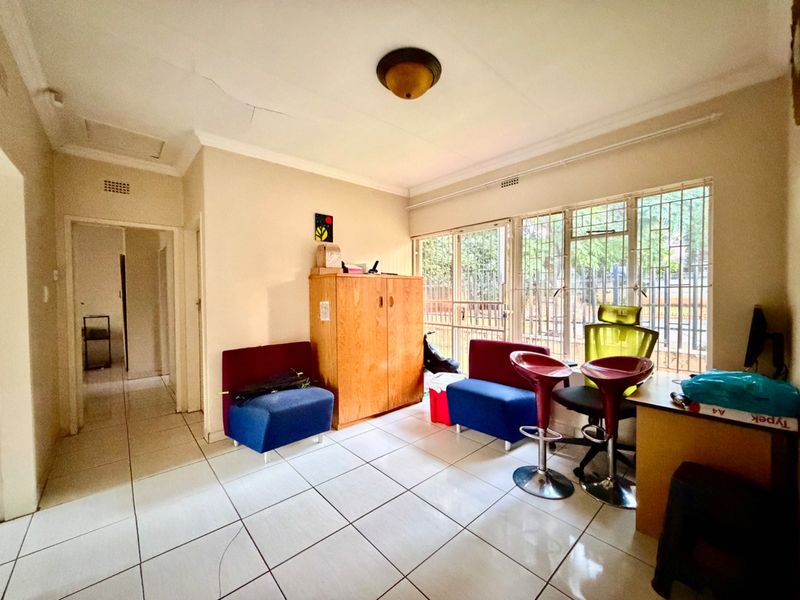 3 Bed House in Norkem Park for Rent - Photo 7