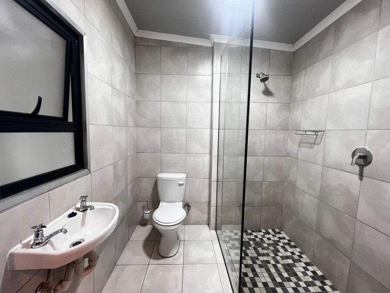 Brand new One Bedroom flatlet for Rent - Southfield - Photo 9