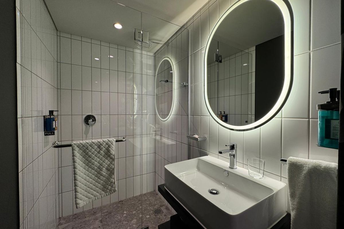 Modern Hotel Apartment | Cape Town CBD - Photo 3