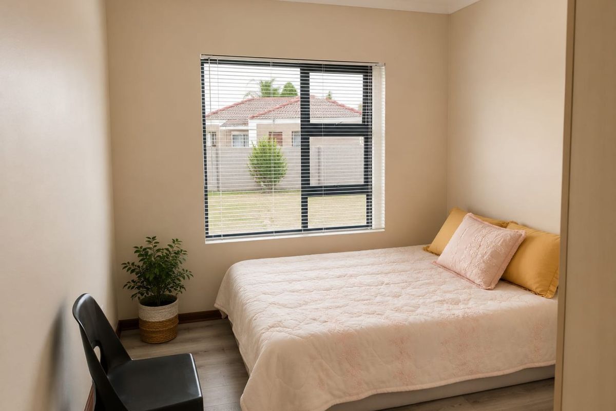 2 Bedroom Townhouse in Flamwood's Secure Estate - Photo 4