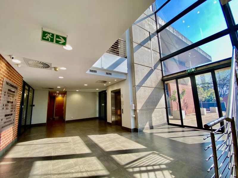Prime Office Space Available In Lynnwood - Photo 3