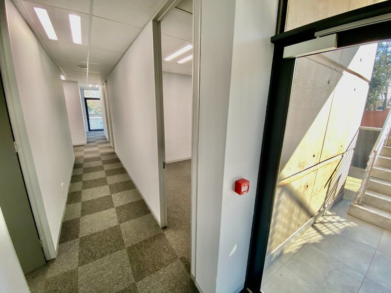 Prime Office Space Available In Lynnwood - Photo 10