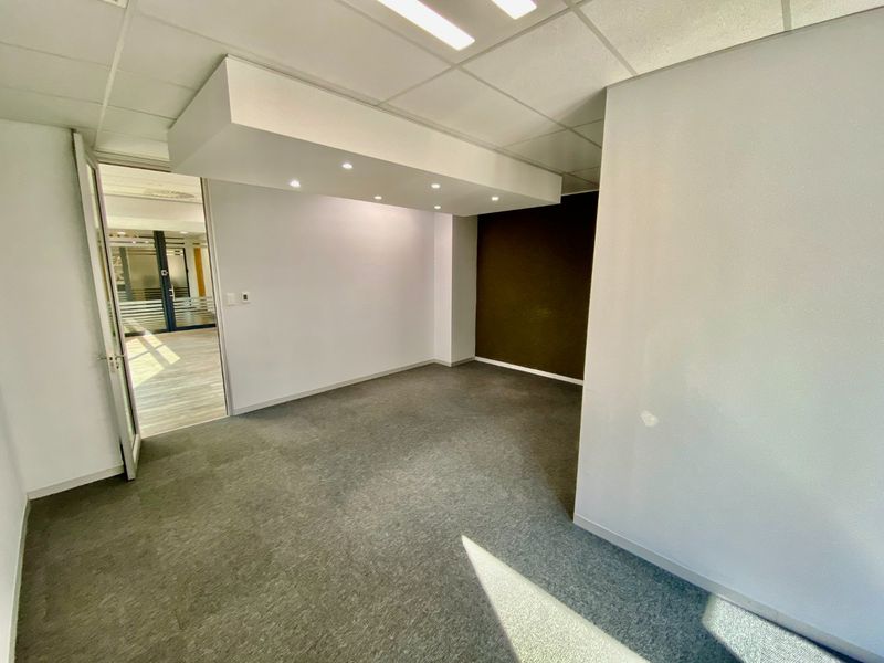 Prime Office Space Available In Lynnwood - Photo 7
