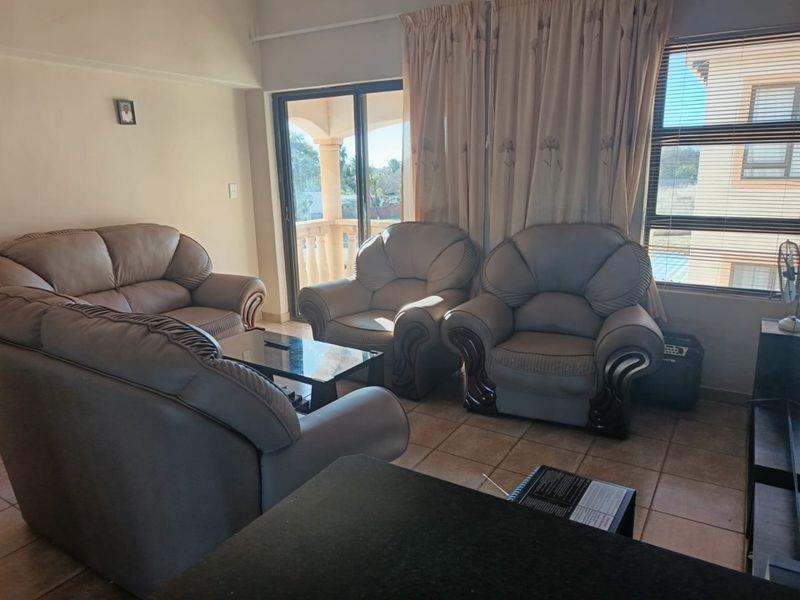 2 Bedroom Apartment for sale in Wilkoppies - Photo 10