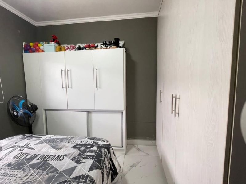 2 bedroom newly renovated unit  - Photo 10