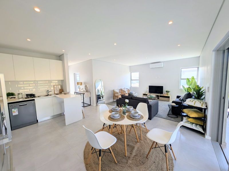 Capri Village  - Salta, Sibaya - No Transfer Duty - Brand new  LAST remaining opportunity -3-bedroom freestanding simplex in the sought-after over  Capri - over50's estate  -  pet friendly and wonderful amenities - Fully airconditioned and partially fenced - ready for occupation - Photo 10