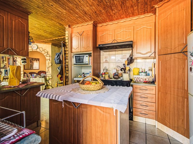 A Home Like No Other - Photo 6