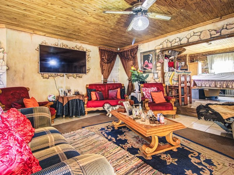 A Home Like No Other - Photo 7