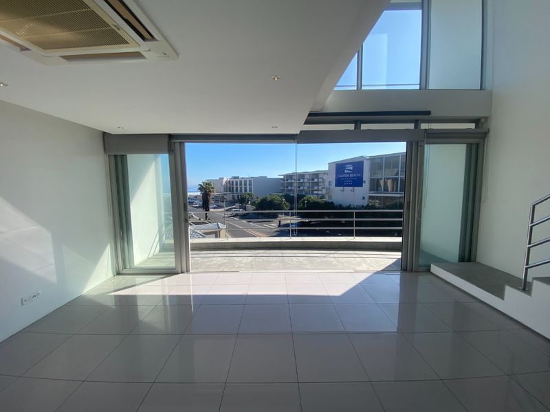 135 Premium Commercial Space to Let  - Photo 1