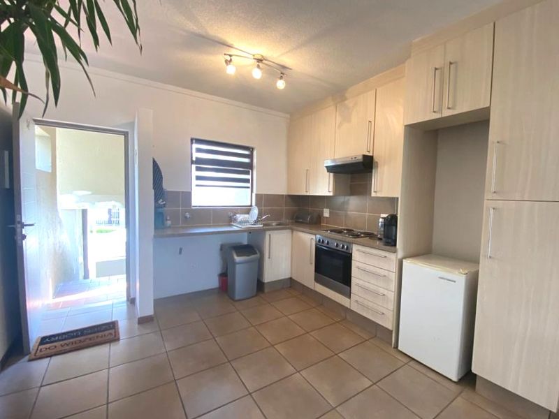 Cara Bianca – Tranquil Apartment Lifestyle Living in Fourways - Photo 3