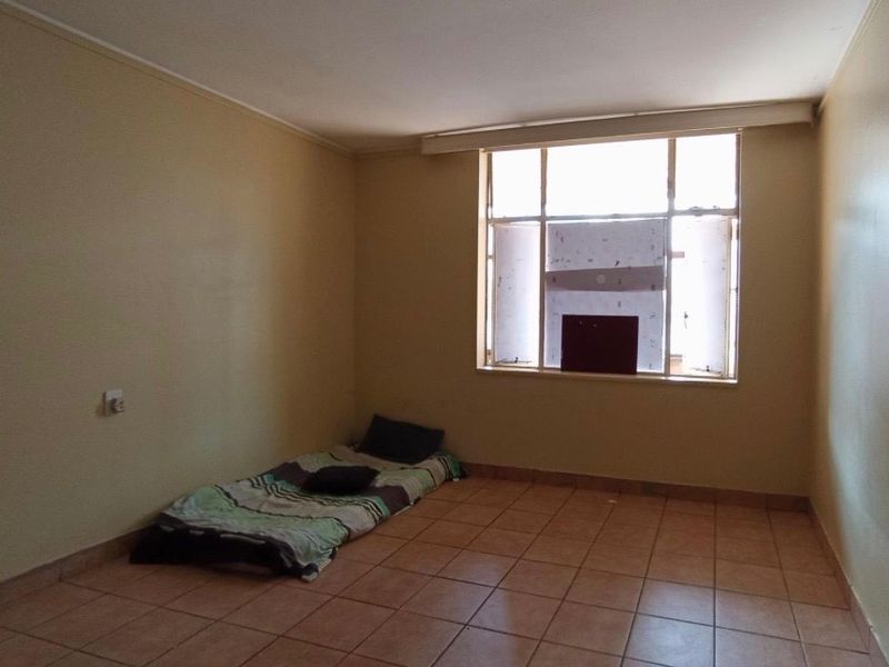 2 bedroom apartment in sunnyside for sale - Photo 5