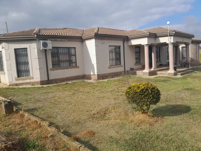 5 Bed House in Vryheid East, Vryheid for Sale - Photo 1