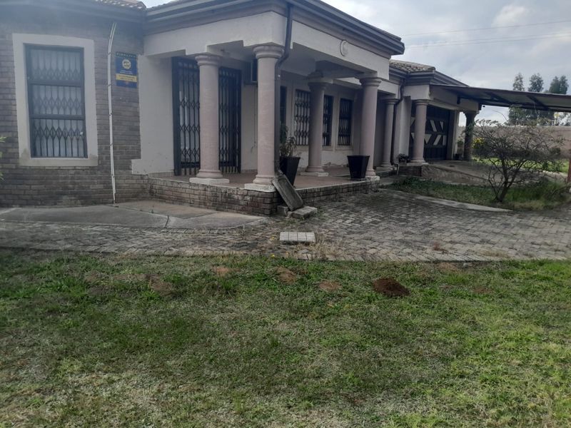 5 Bed House in Vryheid East, Vryheid for Sale - Photo 3