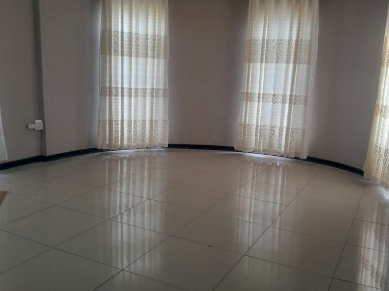 5 Bed House in Vryheid East, Vryheid for Sale - Photo 10