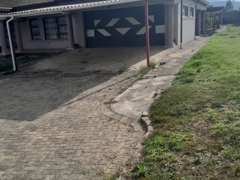 5 Bed House in Vryheid East, Vryheid for Sale - Photo 8