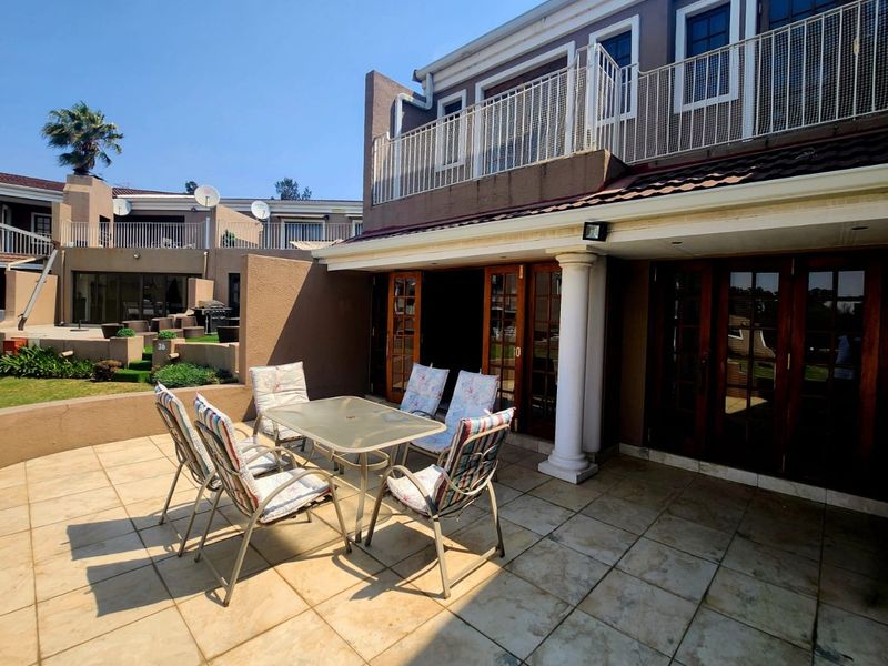 Exclusive Vaal River Four bedroom Townhouse For Sale - Photo 2