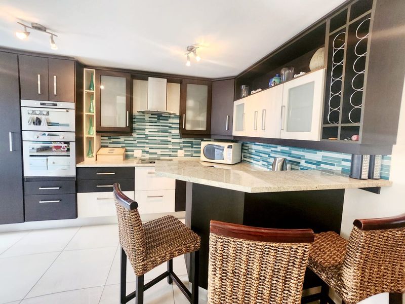Exclusive Vaal River Four bedroom Townhouse For Sale - Photo 3