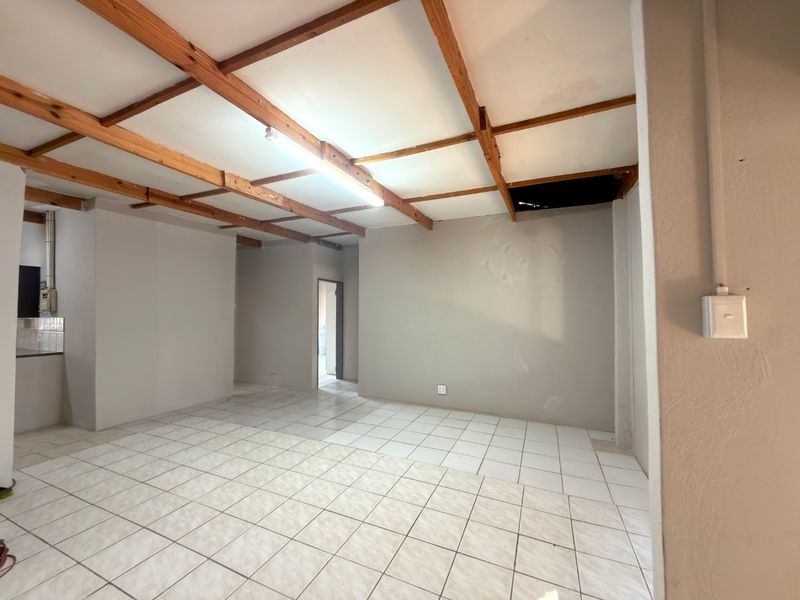 2-Bedroom House to Rent – Brits - Photo 4