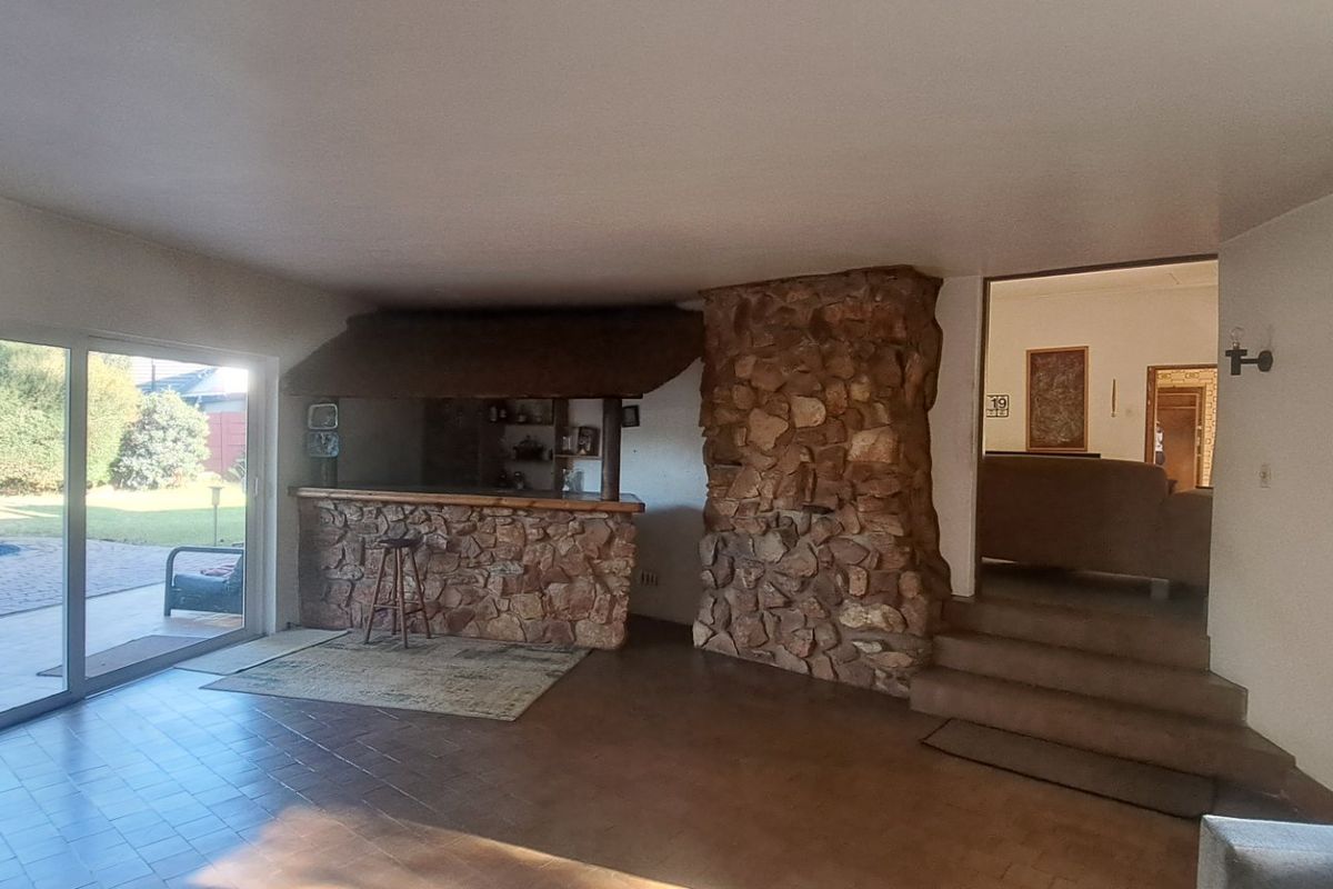 Spacious Family Home to Rent - Photo 2