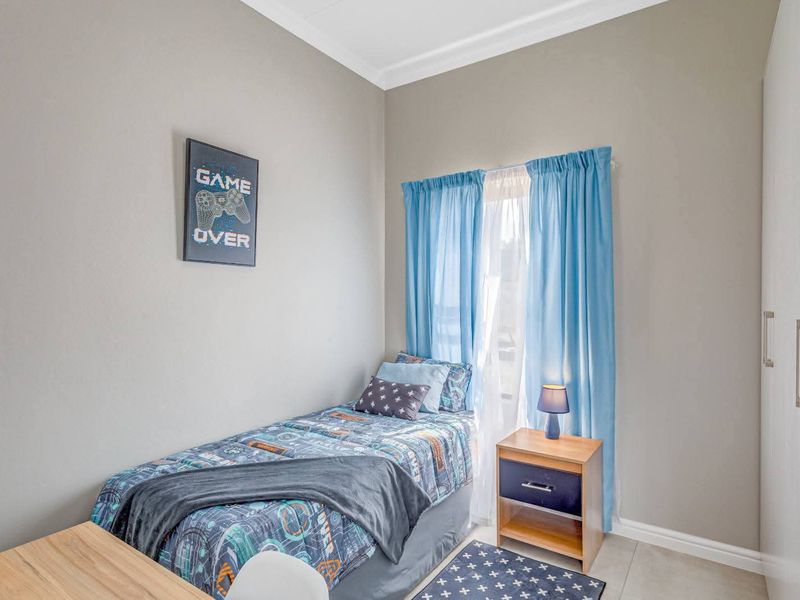 Beautiful 4-Bedroom Townhouse for Rent – Available 1 August - Photo 7