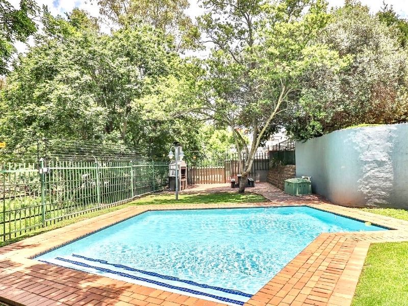Well Priced  3 Bedroom 2 Bathroom To Go - Photo 1