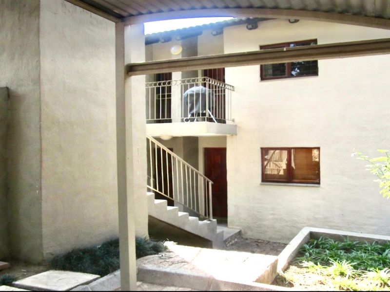 Well Priced  3 Bedroom 2 Bathroom To Go - Photo 4