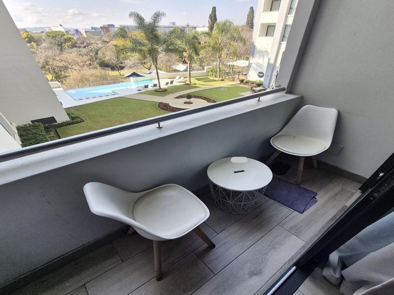 1 bedroom, 1 bathroom apartment in Ashlea gardens  - Photo 8